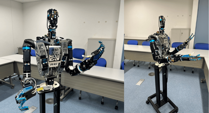 人型ロボットとサービスロボット